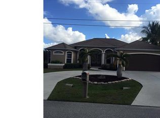 1015 SE 20th Ave, Cape Coral, FL 33990