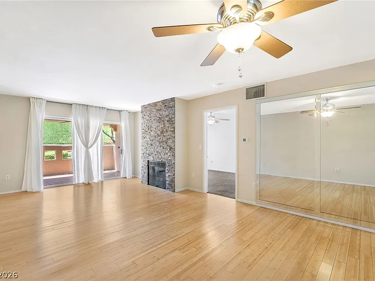 1901 Rio Canyon Ct #102 — Photo 7