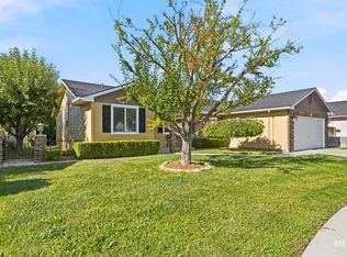 1150 W Newport Ct, Meridian, ID 83646