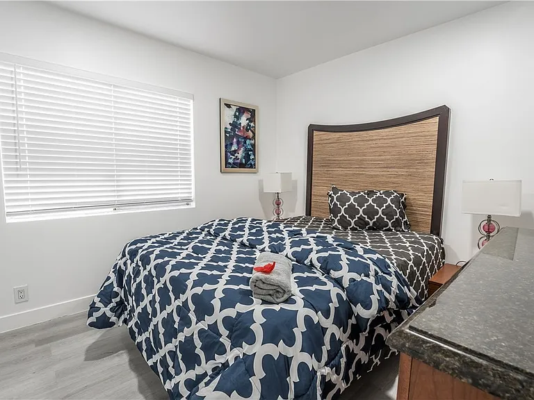 2364 Belvedere Dr — Photo 13