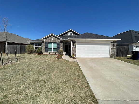 2nd image of 18704 Bajo Dr
