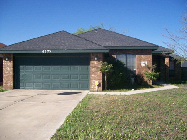 1st image of 8829 Rainbow Dr