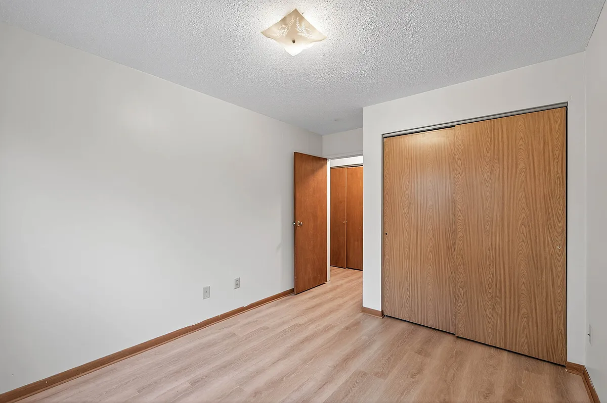 Photo 2 of 16 - 647 37th Ave NE #101 - Minneapolis, MN Building Photo - 647 37th Ave NE #101
