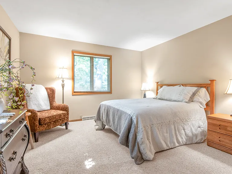 7126 New Washburn Way — Photo 55