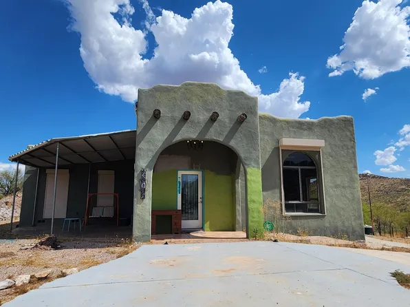 35190 S COW CREEK Road, Morristown, AZ 85342