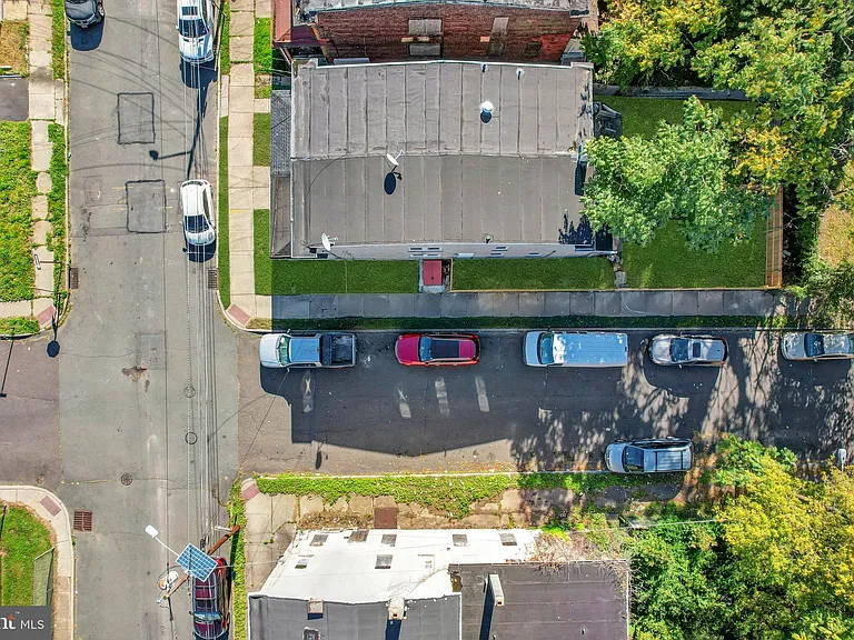 24 New Trent St — Photo 8