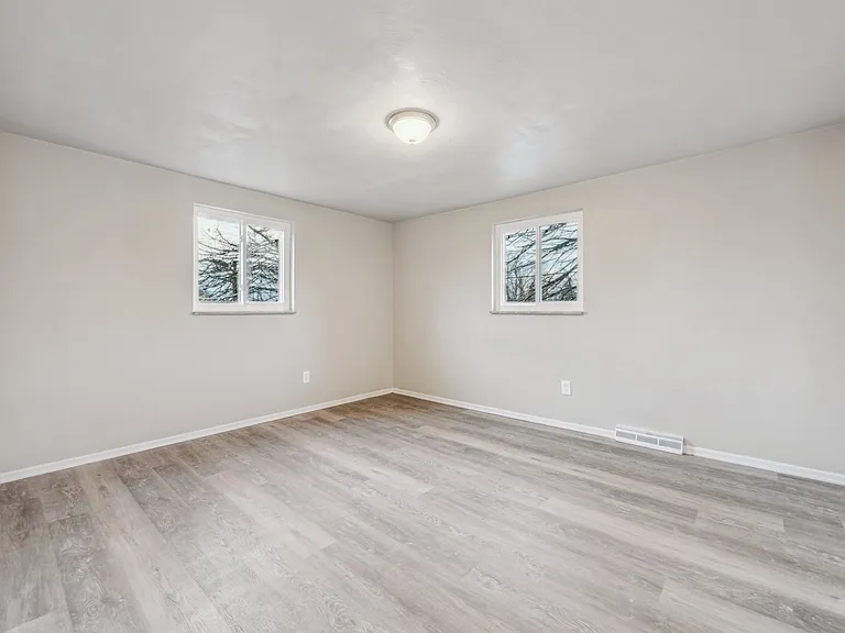 651 Wendel Rd #B — Photo 6