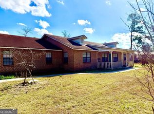 33 Hester St, Hazlehurst, GA 31539