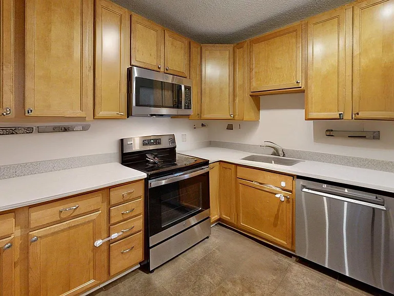 200 N Pickett St #207 — Photo 22