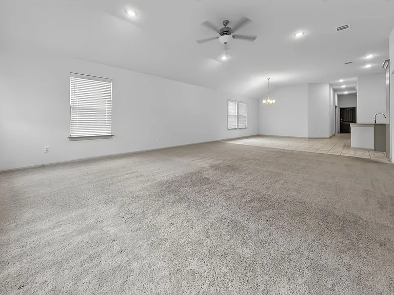 125 Caterpillar Ln — Photo 33