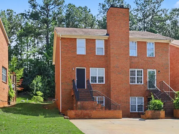 67 Davis Mill Ct, Lawrenceville, GA 30044