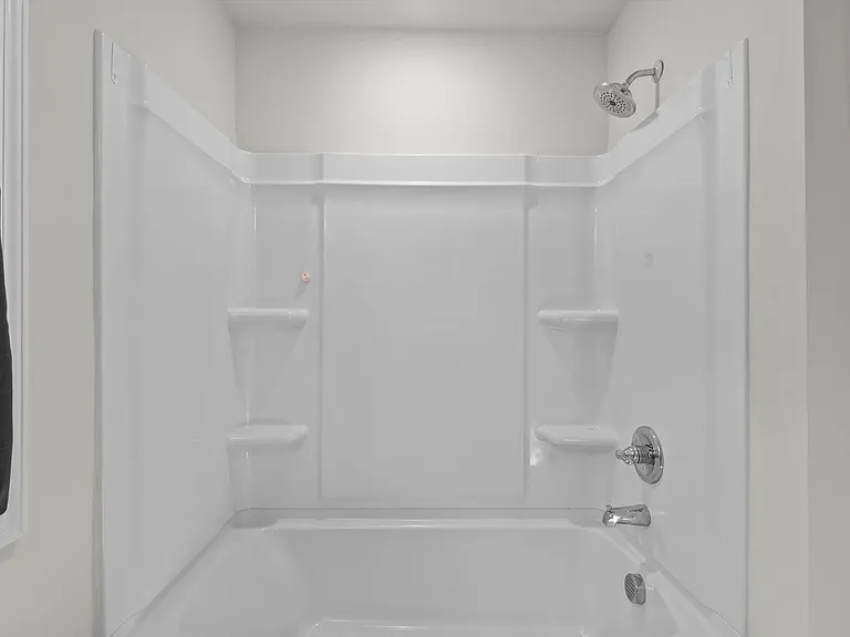 596 Count Fleet Ct — Photo 3