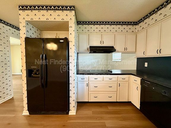 5th image of 5907 Gumwood Dr