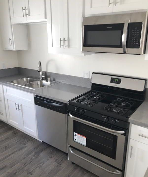 1st image of 1834 12th St APT 4