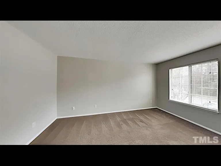 3104 McAdams Dr — Photo 4