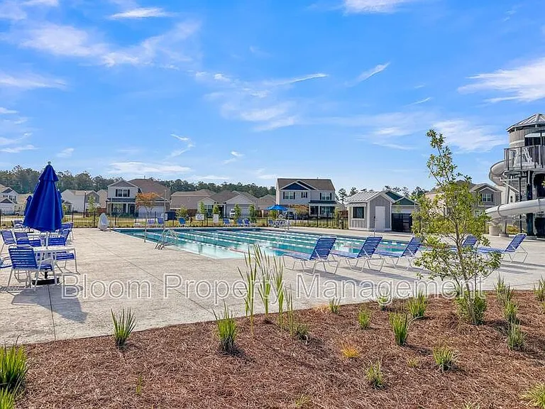 502 Lake Ridge Blvd — Photo 48