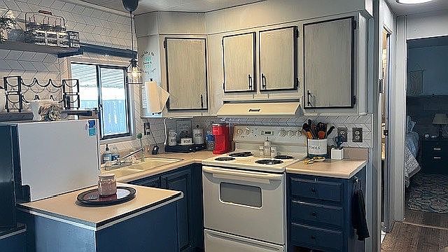Tiled Backsplash 