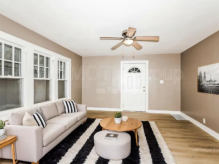 3006 Noble St — Photo 4