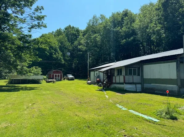 6772 Scott Rd, Conneaut Lake, PA 16316