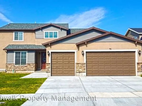 911 N Callie Ct, North Salt Lake, UT 84054