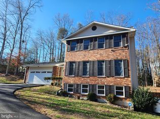 10 Greenridge Dr, Stafford, VA 22554