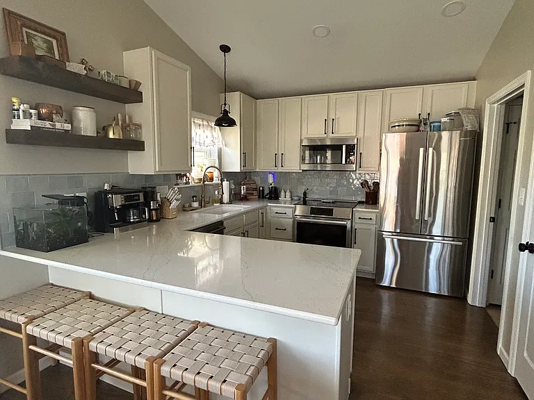 Ashboro Dr — Photo 8