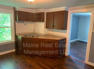 1237 State St APT 1, Bangor, ME 04401