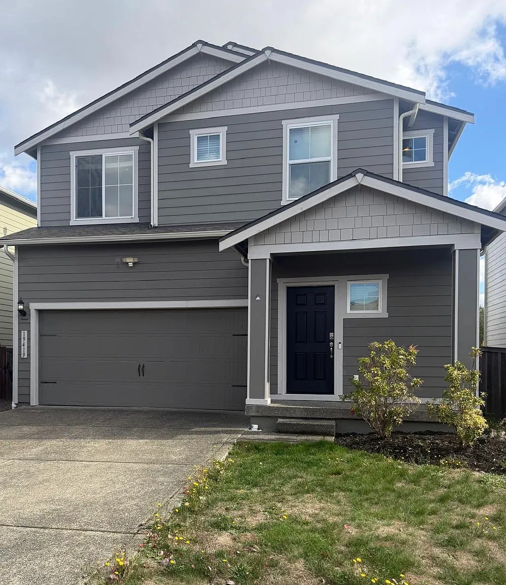 3 bed, 2.5 bath, 1698 sqft, $1,000 — Photo 1