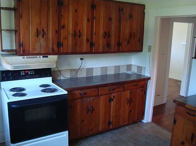 2nd image of 3109 Alabama Ave NE