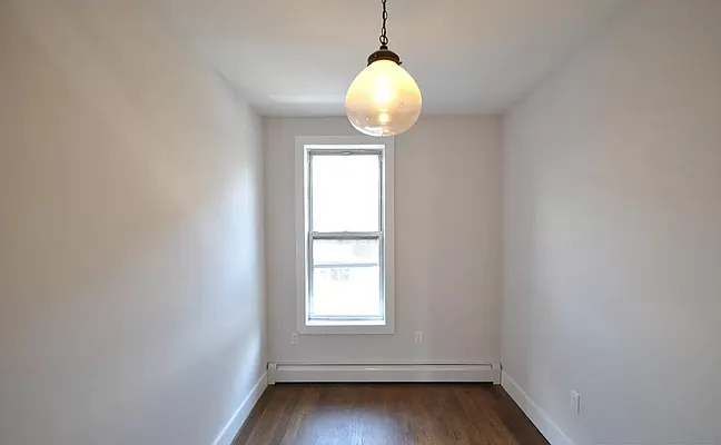 Rented by Hagstrom Management Inc | media 29