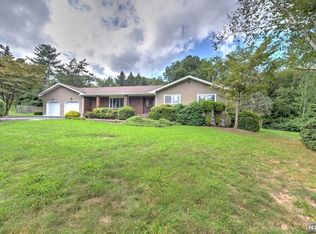 3 Sleepy Hollow Court Lincoln Park, Lincoln Park, NJ 07035