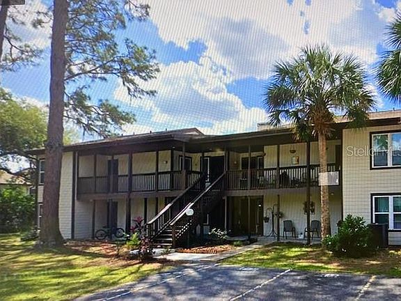 3rd image of 17202 Sandalwood Dr