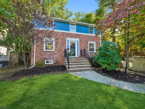 45 Wayland Dr, Verona Twp., NJ 07044