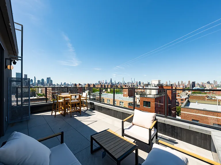 31-19 29th St #4D — Photo 8