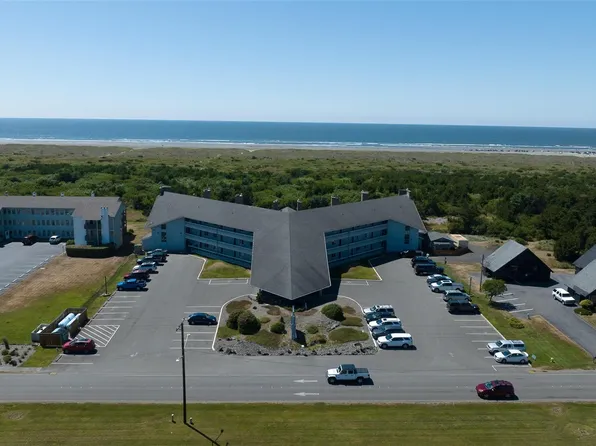 651 Ocean Shores Boulevard NW #304, Ocean Shores, WA 98569