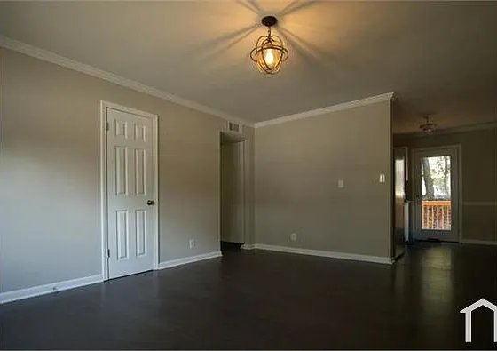 777 Jordan Ln #1 — Photo 8