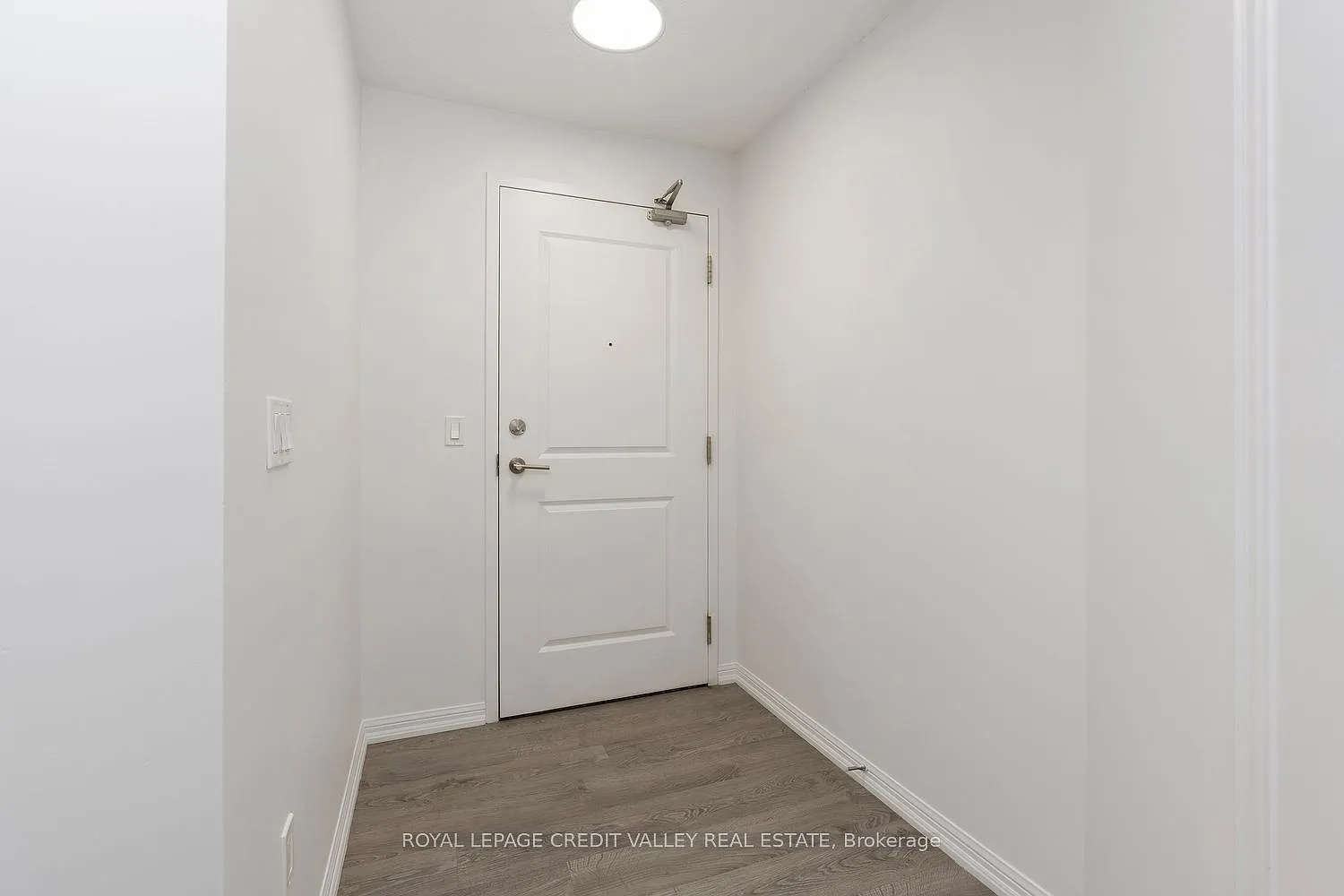 3 bed, $3,700 — Photo 4