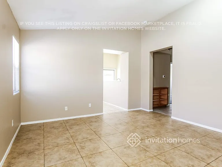 5142 W Fraktur Rd — Photo 3
