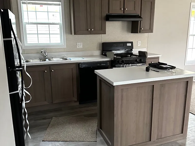 Groveland Manor — Photo 114
