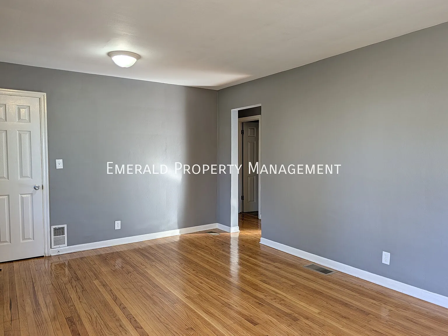 3 bed, $1,950 — Photo 3