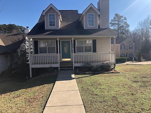 2nd image of 1053 Hillsborough Chse