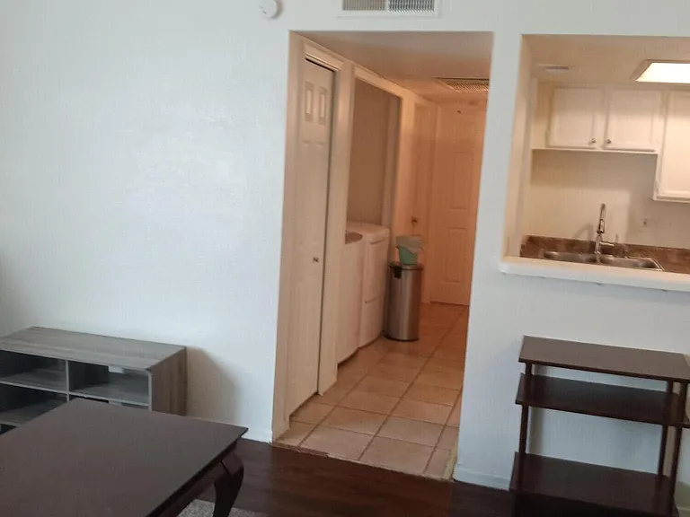 1620 E Cambridge Ave #14 — Photo 9