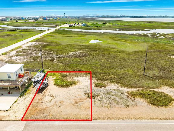 3rd image of 0 Bay Ave Lot 35