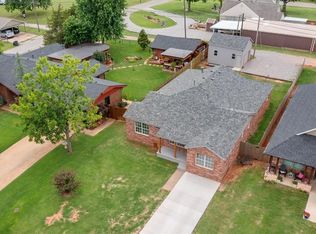 705 N Jackson Ave, Blanchard, OK 73010