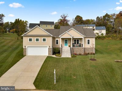 6002 Larsen Dr, Frederick, MD, 21703