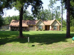 2410 Wren St, Ashdown, AR 71822