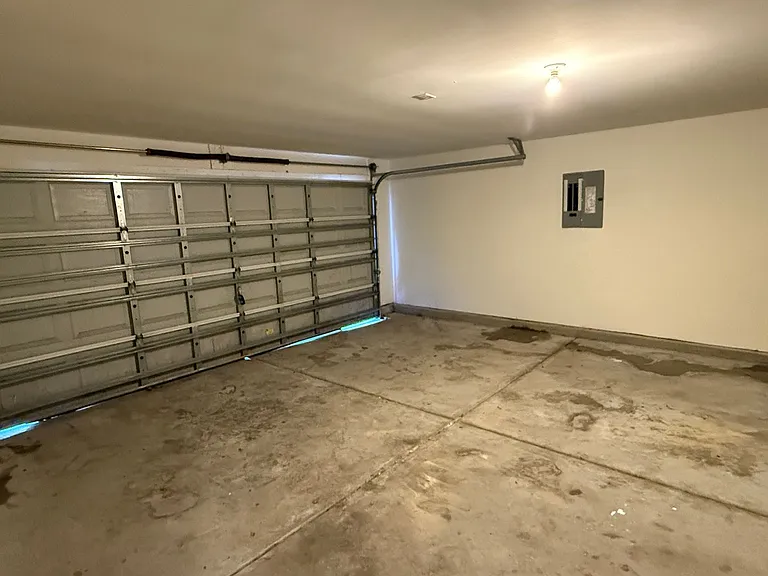 6319 Elliott Dr — Photo 19