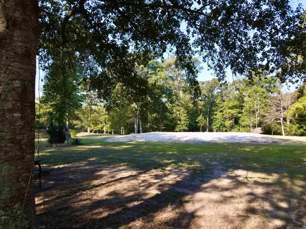10079 State Highway 421, Saint Francisville, LA 70775