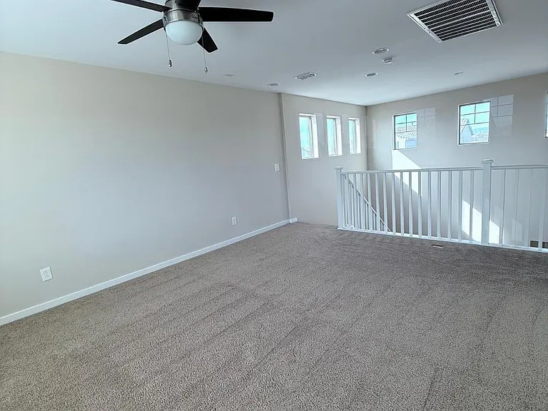 9519 W Fallen Leaf Ln — Photo 13