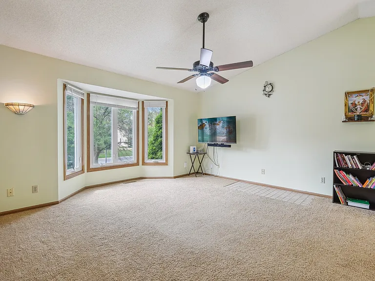 1005 Ticonderoga Trl — Photo 4
